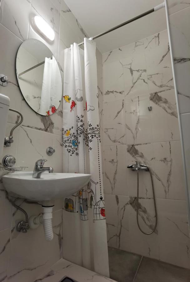 Apartman Lena Banovo Brdo Apartment Beograd Bagian luar foto